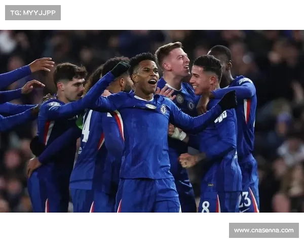 亚特兰大2-1逆转切尔西，德凯特拉雷一传一射